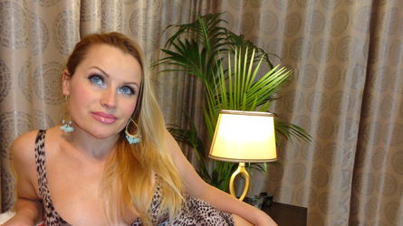 DivaRoxyBlondie