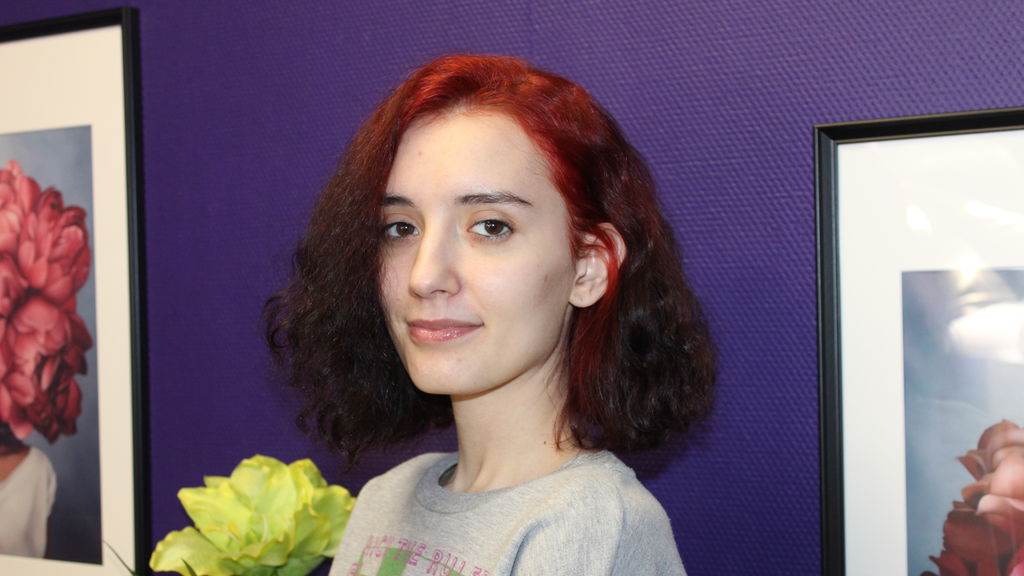  online at GirlsOfJasmin